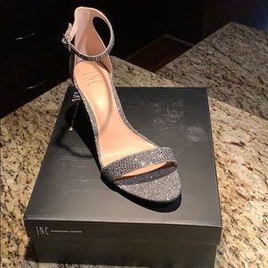 Brand new INC DK Pewter Sparkly Shoes!